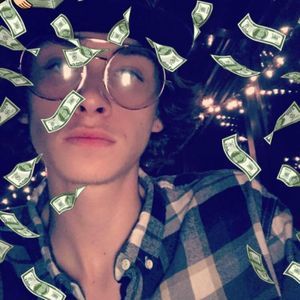 Meet your Posher, Kade